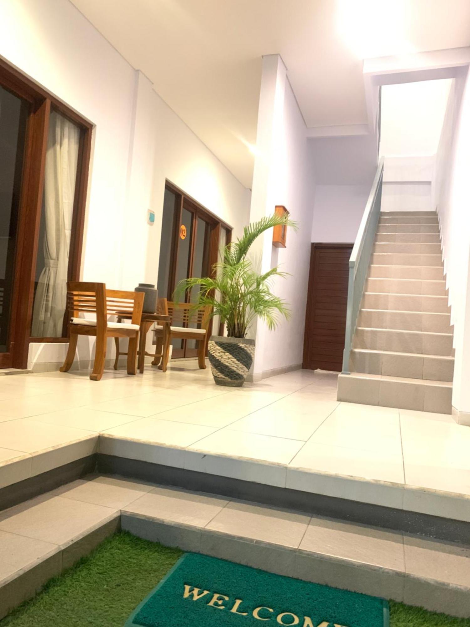 Chua Guest House Canggu Bagian luar foto