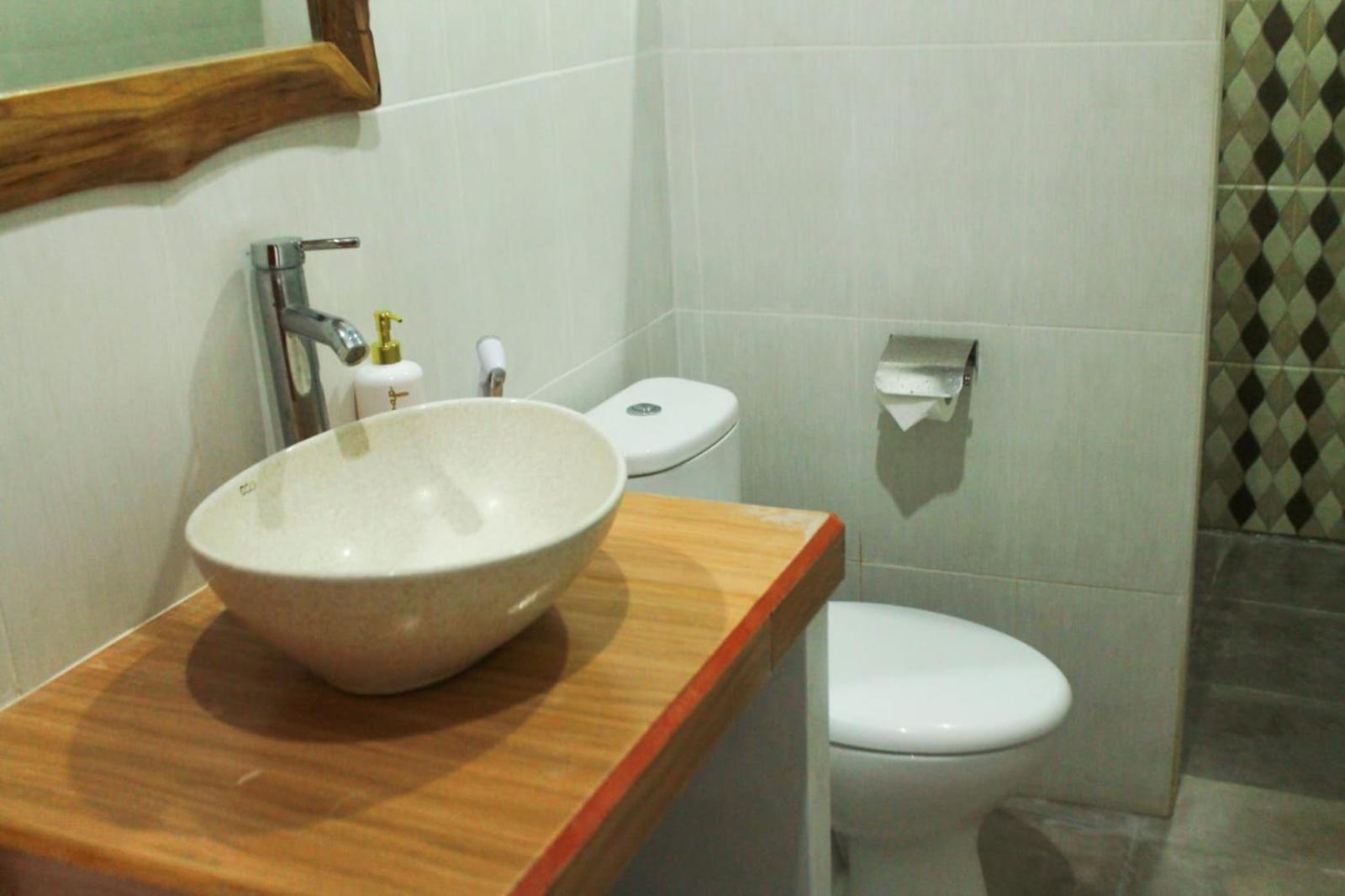 Chua Guest House Canggu Bagian luar foto
